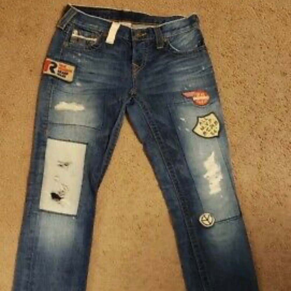 True Religion Vintage Women’s Boyfriend Patch Jeans